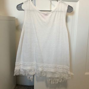 Lilly Pulitzer cut open back top